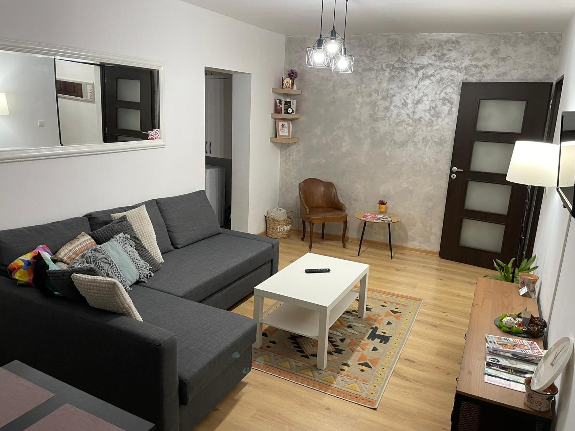 Cina Apartment